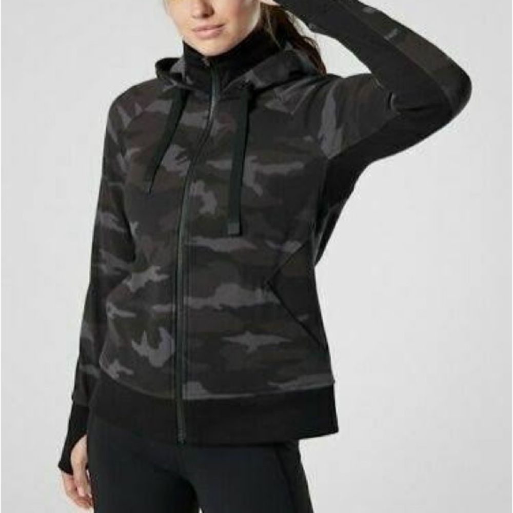 Athleta Triumph Printed Black Camo Zip-Up Hoodie